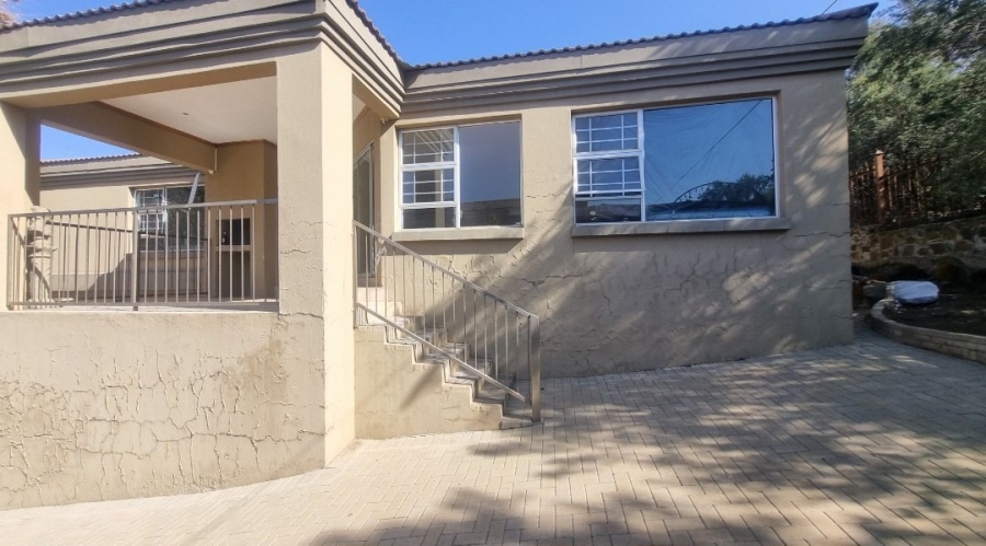 3 Bedroom Property for Sale in Baysvalley Free State